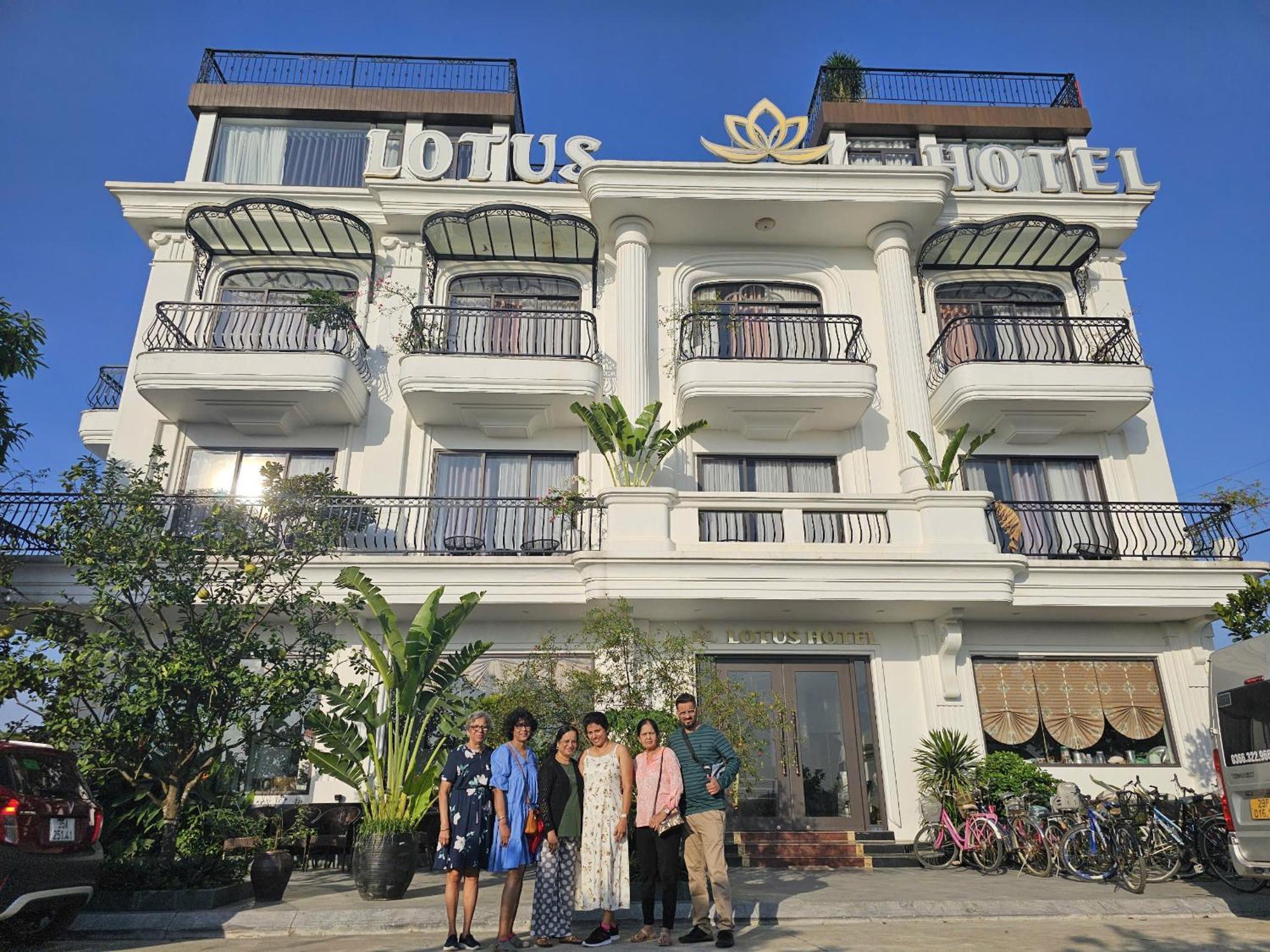 Lotus Hotel نينه بينه المظهر الخارجي الصورة